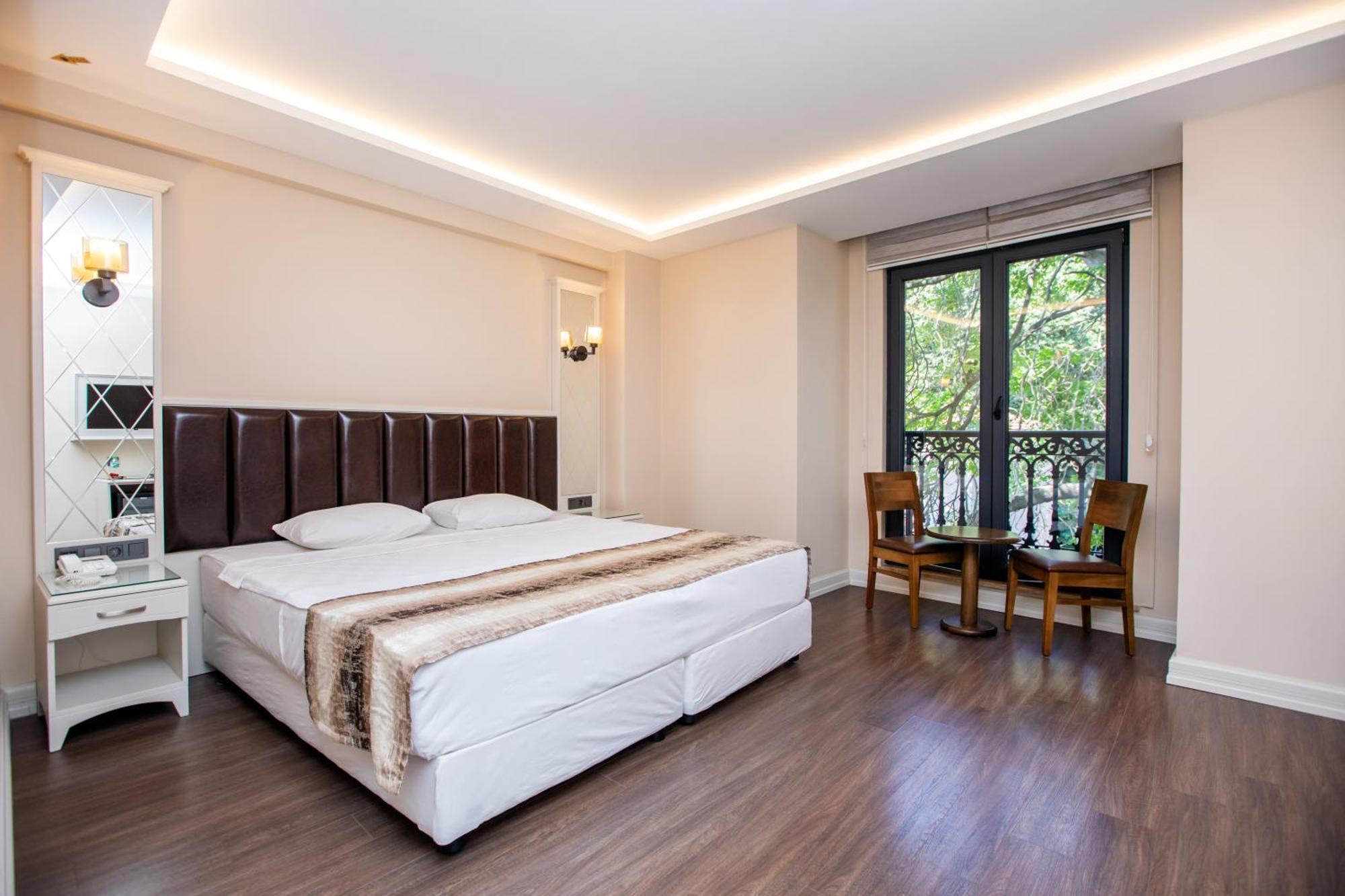 Prag Hotel Istambul Exterior foto